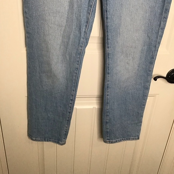 Madewell The Curvy Perfect Vintage Jean in Fiore Wash. - Picture 4 of 13